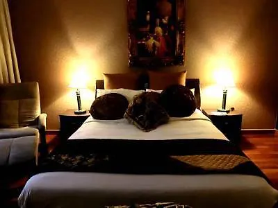 Al Muraqabat Plaza Hotel Apartments Dubai 3*,