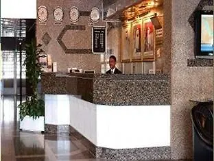 Al Muraqabat Plaza Hotel Apartments Dubai Lägenhetshotell