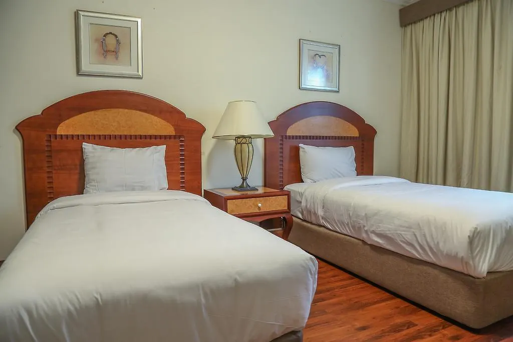 Al Muraqabat Plaza Hotel Apartments Dubai Förenade Arabemiraten