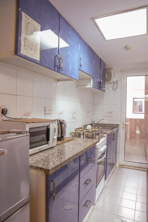 Al Muraqabat Plaza Hotel Apartments Dubai Förenade Arabemiraten